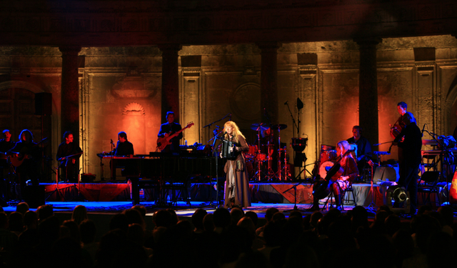 DİVA LOREENA MCKENNITT DÜNYA TURNESİ KAPSAMINDA TÜRKİYEDE